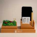 Forest Grove Station Pen Stand