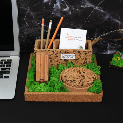 The Grove Executive Pen Stand