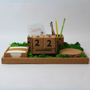 The Grove Executive XL Pen Stand