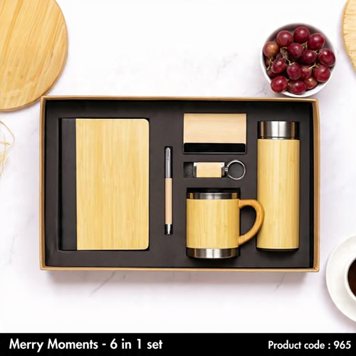 Merry Moments - 6 in 1 Gift Set
