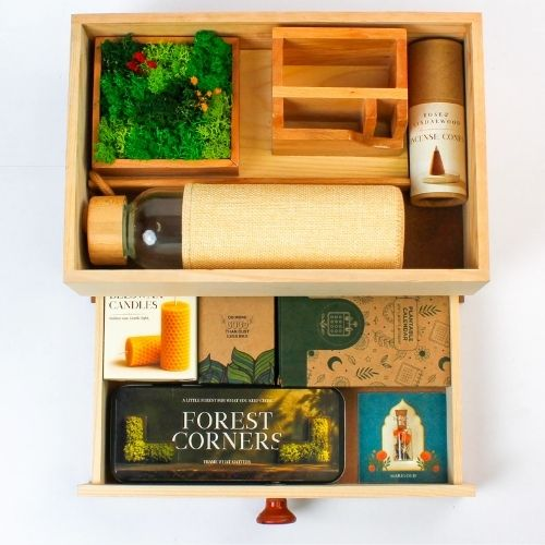 Gift Set - The Grove Station Cabinet Festive Desk Hamper