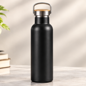 EcoVault 700: 700ml Vacuum Flask with Bamboo Lid