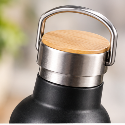 EcoVault 700: 700ml Vacuum Flask with Bamboo Lid