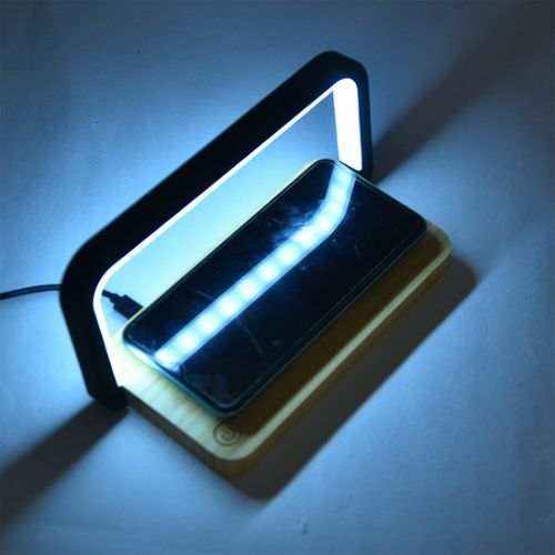 Urban Gear LED Lamp with Wireless Charger – Dazzle UG-GC39